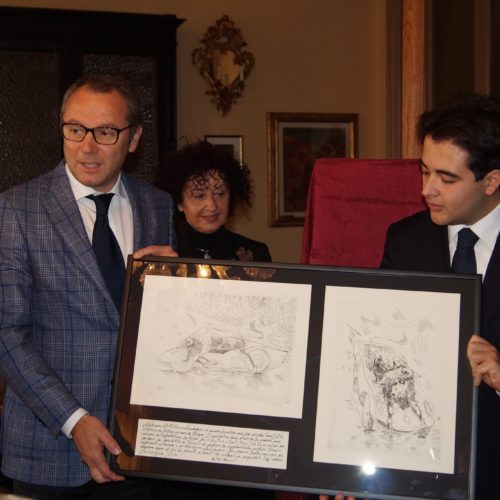 NICOLAS VACCHI PREMIA STEFANO DOMENICALI: “IMOLESE ILLUSTRE NEL MONDO”     PRESENTE LA DIOCESI DI IMOLA COI SALUTO DEL VESCOVO, IN ANCHE PRESIDENTE NAZIONALE CNA INDUSTRIA. IL PREMIO È STATO DONATO DAL PITTORE IMOLESE DAL RE.