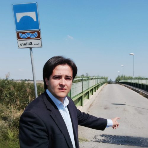 NICOLAS VACCHI (FORZA ITALIA): PONTI DA MANTENERE, STRADE COMUNALI E FRAZIONI DIMENTICATE, URGENTI INTERVENTI SU VIA TIGLIO E PONTE SUL SILLARO